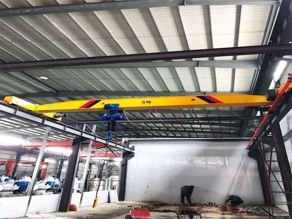 絕緣橋式起重機對使用環(huán)境有哪些要求？